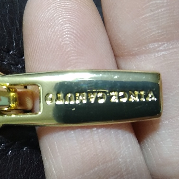 FLASH SALE! Vince Camuto Inside Zip Up Leather Boots W/Gold Hardware Sz.7M - Picture 9 of 16